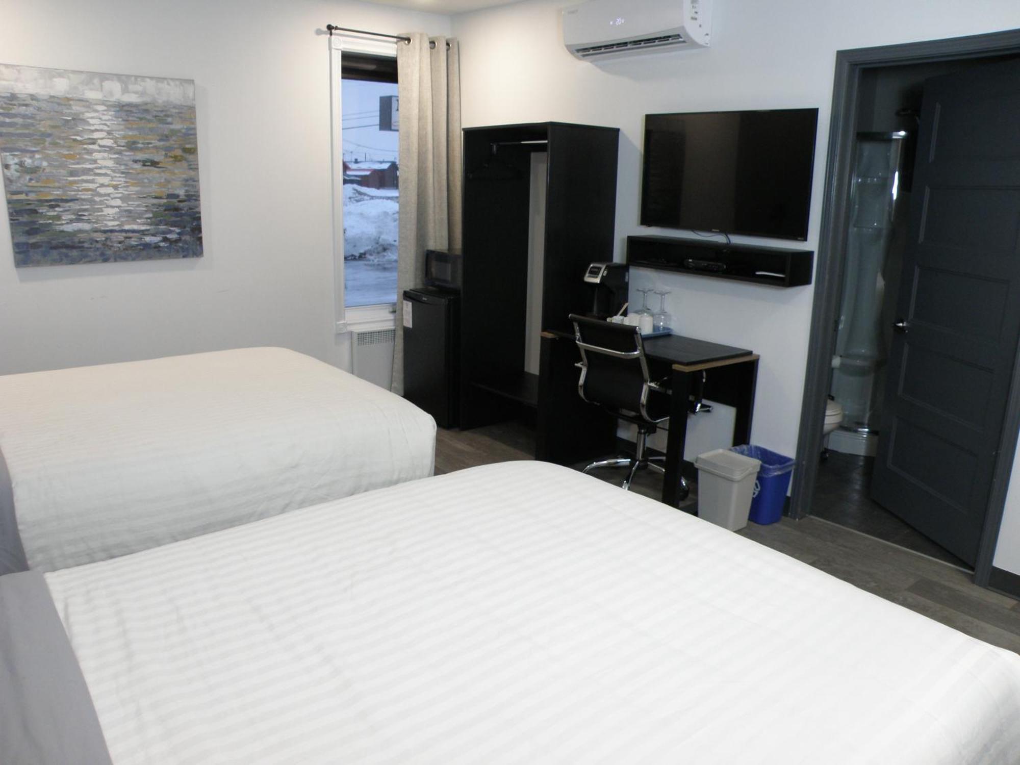 Motel St-Ambroise Saint-Ambroise Extérieur photo
