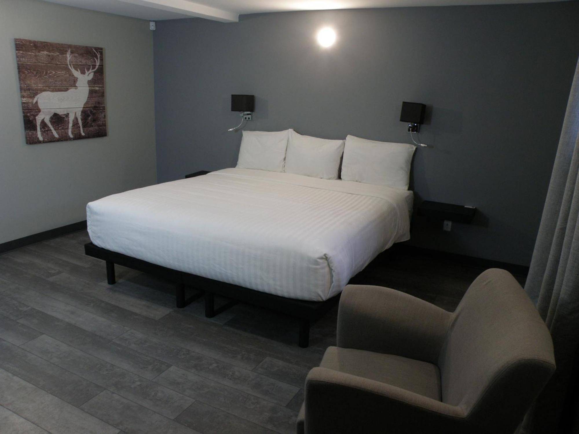 Motel St-Ambroise Saint-Ambroise Extérieur photo